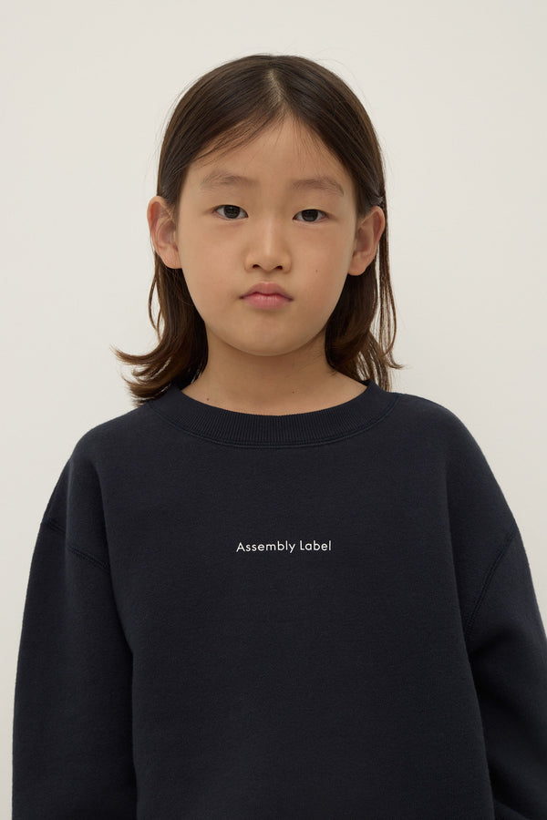 Kids_Atelier_Relaxed_Logo_Fleece_True_Navy_0573