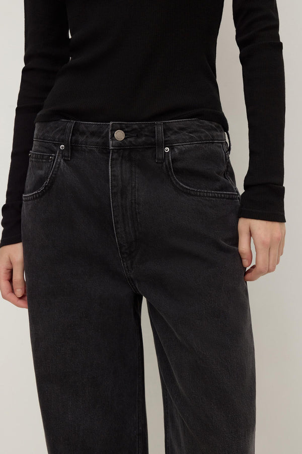 Re-Worn Low Curve Mid Rise Jean