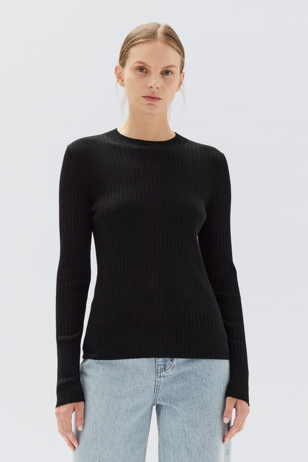 Assembly label outlet black jumper