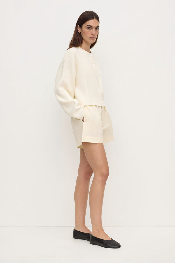 Micha_Poplin_Short_Vanilla_0672