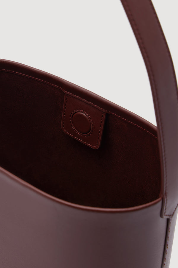 Nova Mini Bucket Bag Raisin-3
