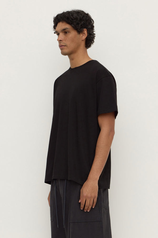 Oli_Tee_True_Black_1547
