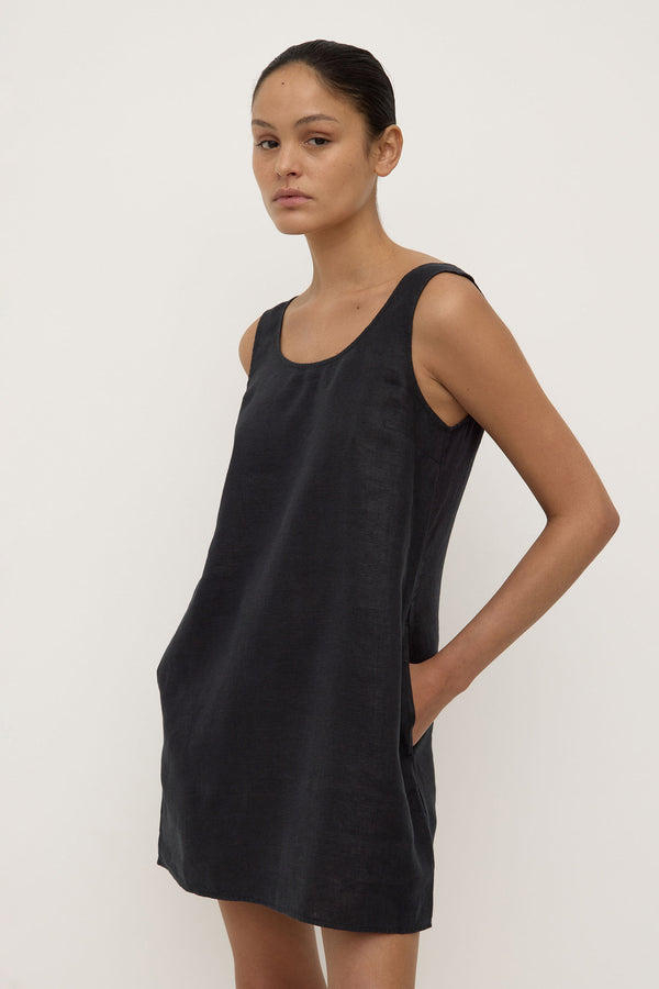Selma_Linen_Mini_Dress_Black_0094
