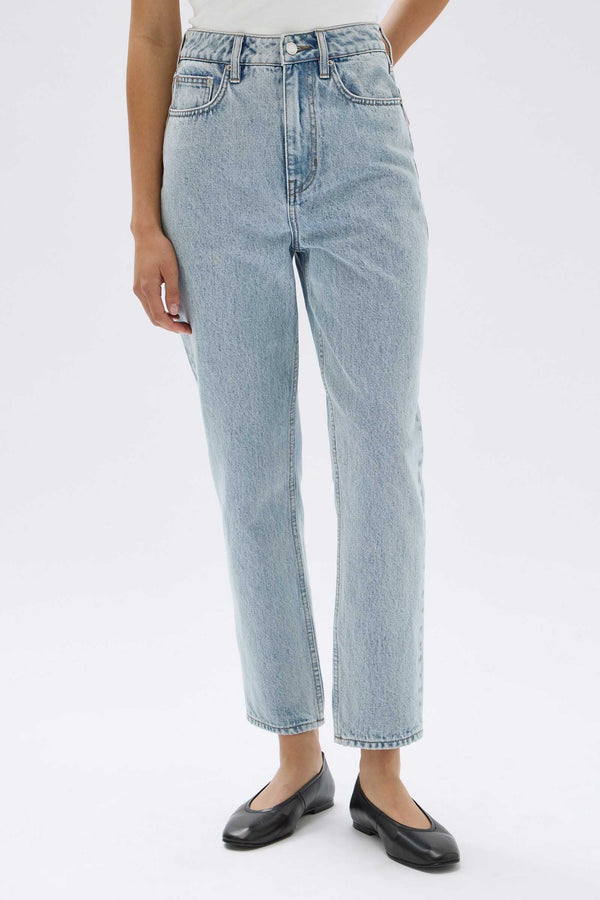 Re-Worn Signature Slim Jean