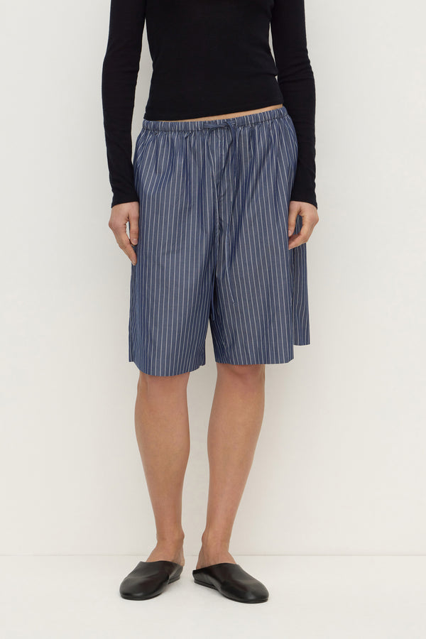 Tara_Cotton_Stripe_Short_Washed_Navy_Stripe_0554