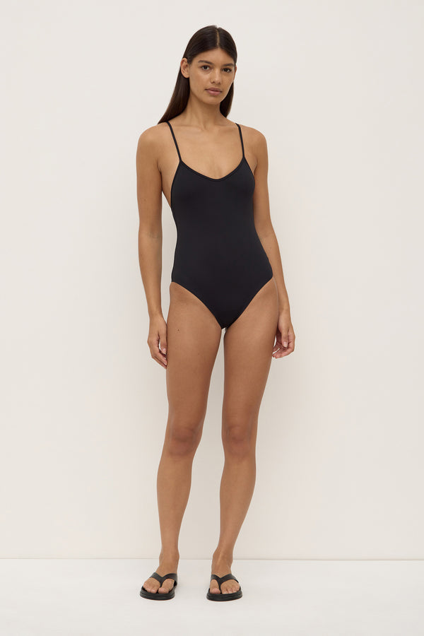 W3103-225-BLACK_0366