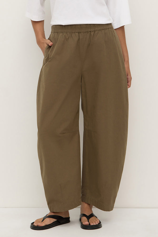 Lola Barrel Pant