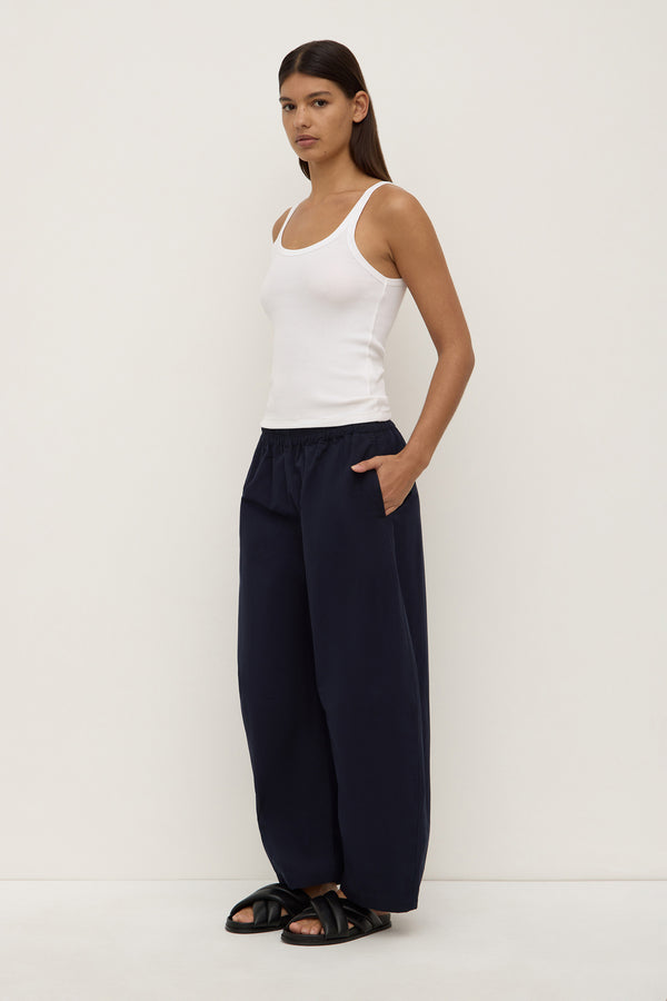 Lola Barrel Pant