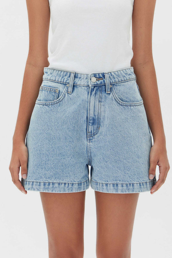 YYDGH Women's Ripped Bermuda Shorts High Waisted Denim Shorts Knee Length  Distressed Jean Shorts Light Blue L - Walmart.com